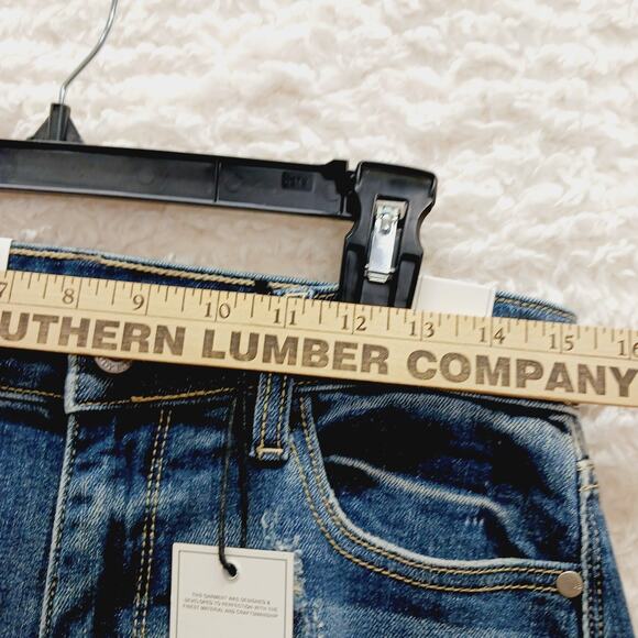 Jeans Judy Blue Boyfriend Distressed Mid Rise Medium Wash Boho Grunge Size 7/28 - Picture 7 of 16